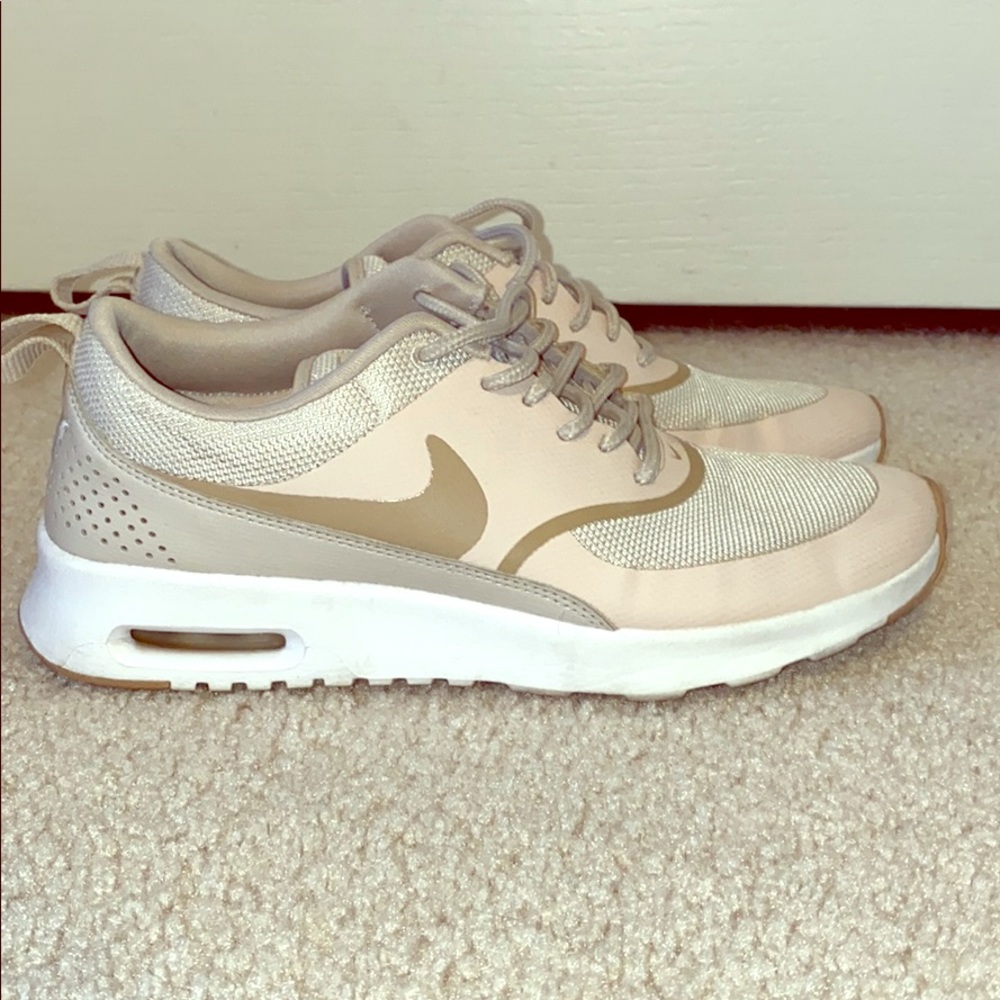 Women’s Nike Air Max 2018